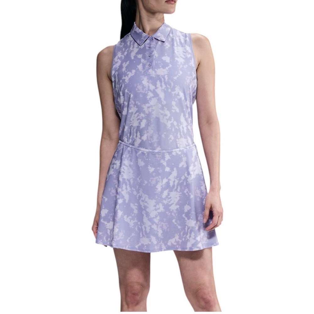 Nike Lavender Sleeveless sleeveless shirt and skirt.